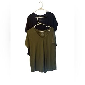Torrid Girlfriend Signature Jersey V-Neck Tees - Navy Blue and Olive Green